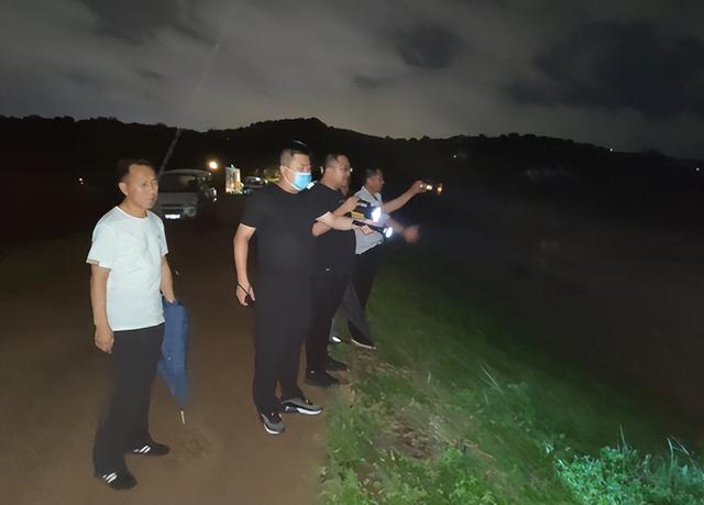 防汛物資|應急救災裝備|消防滅火裝備|水域救援裝備|消防救援裝備|多年應急裝備經驗打造行業品牌！